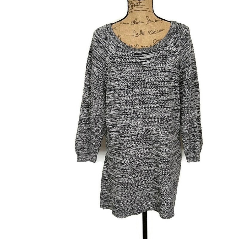 Lane Bryant Tunic Sweater Womens 18/20 Black White Space Dye Henley Back Slits